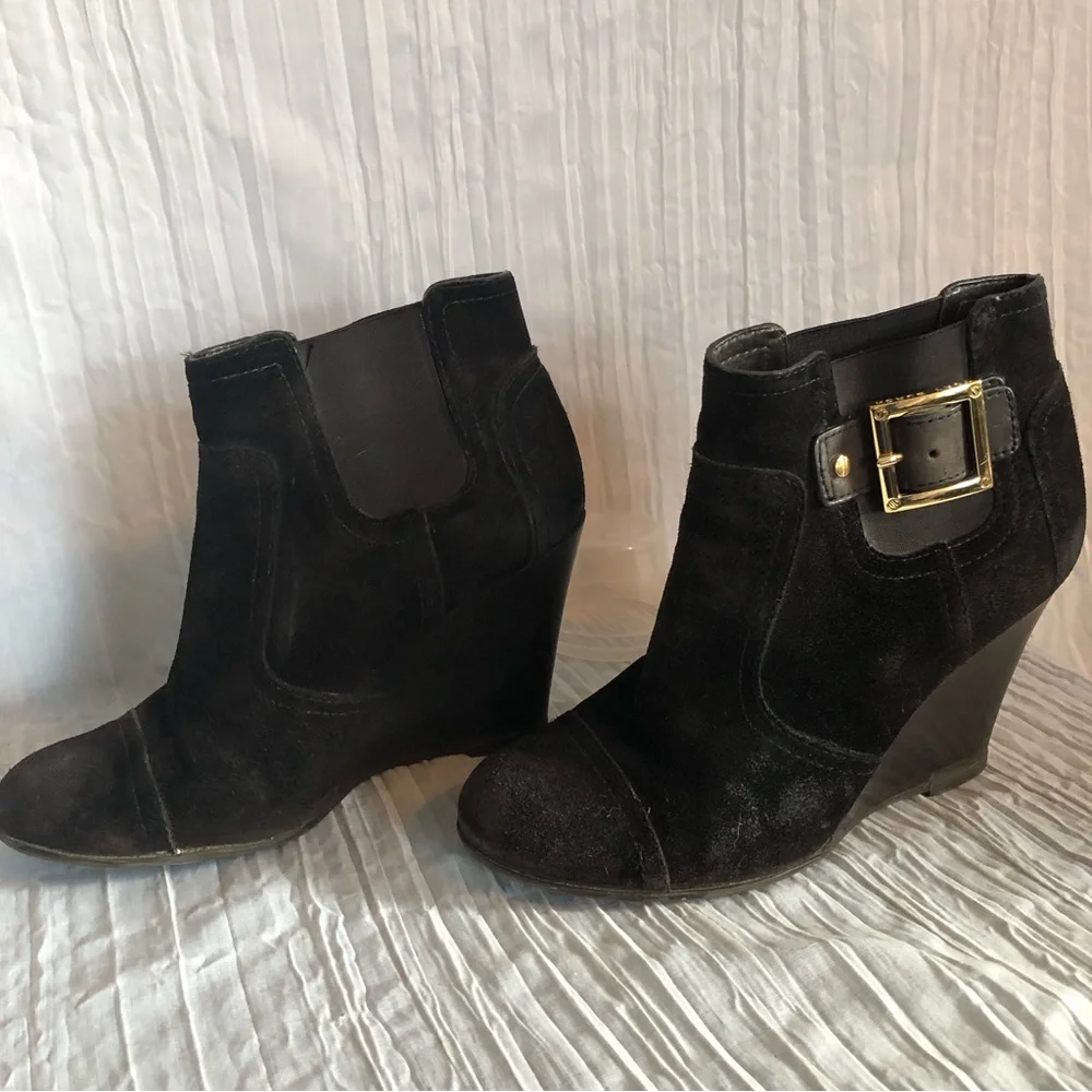 TORY BURCH boots Adrienne womans SZ 7 black suede high heel wedge ankle boots